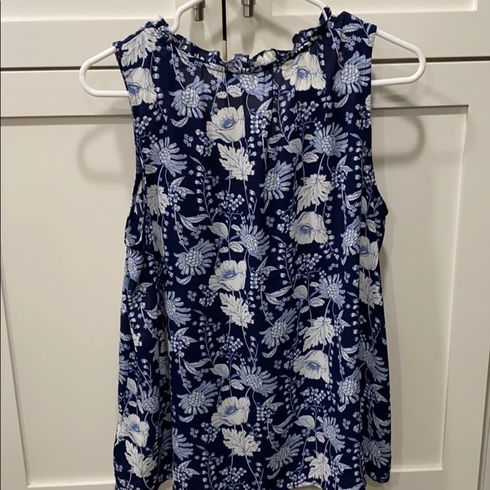 Gap blouse - Picture 2 of 2